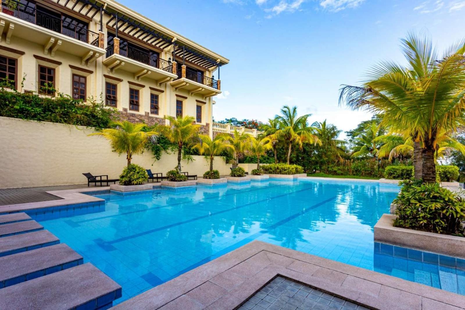 Splendido Hotel Tagaytay City Exterior foto