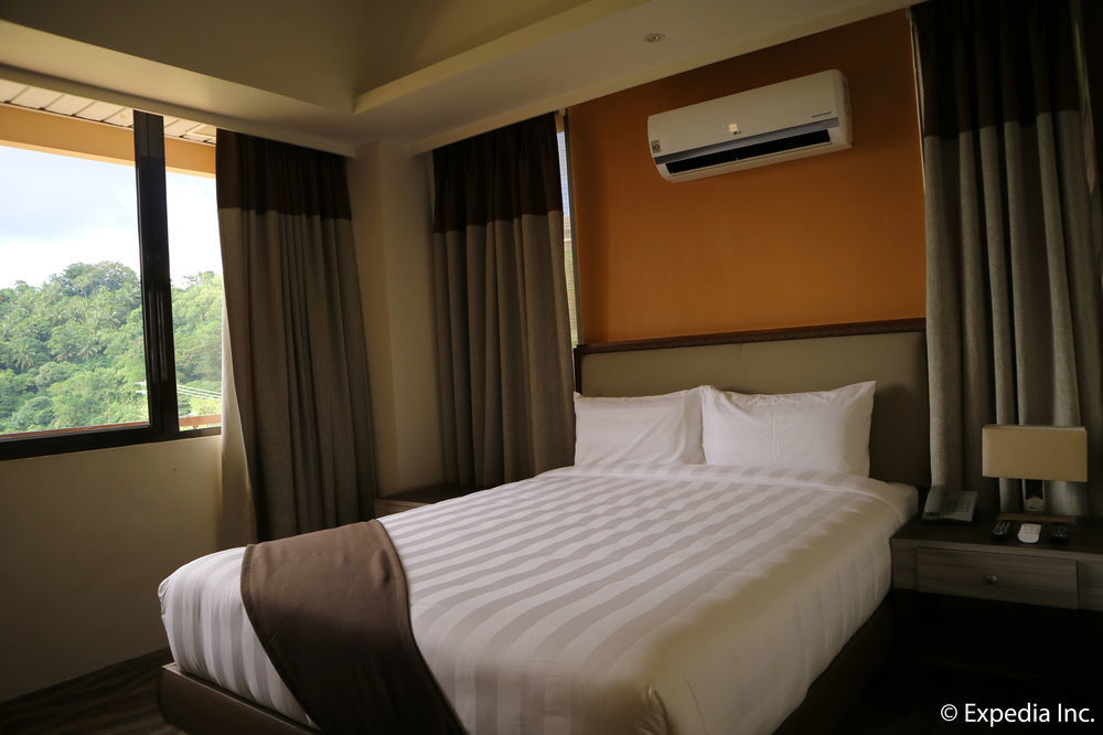 Splendido Hotel Tagaytay City Exterior foto
