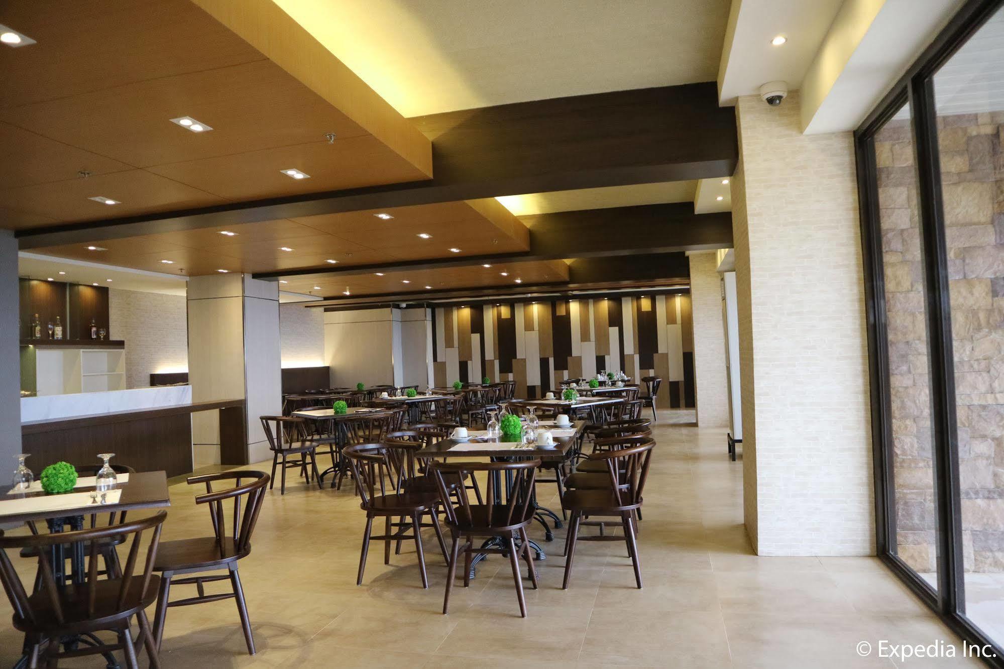 Splendido Hotel Tagaytay City Exterior foto